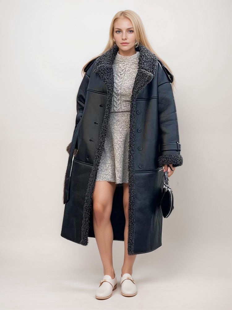 Langer Kunstledermantel | Teddykragen | Gürteltaillierung