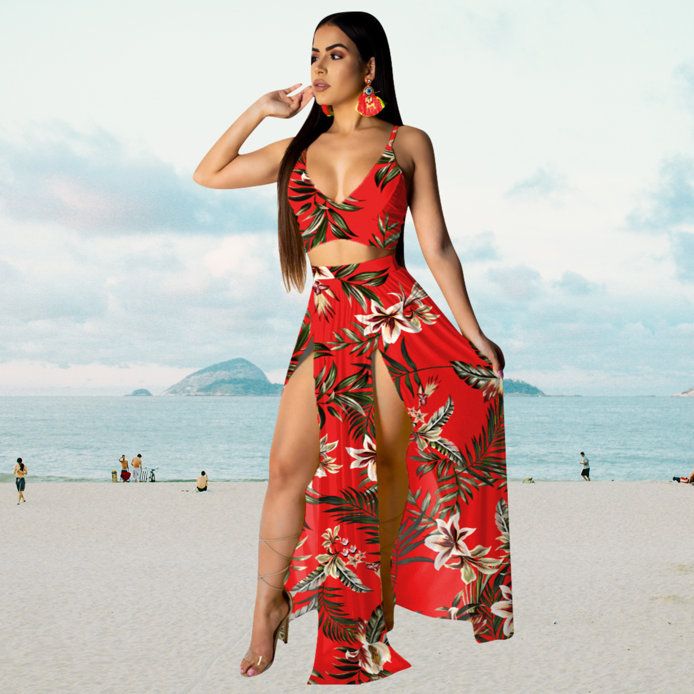 Sommeroutfit mit Spaghettiträger und langem Rock mit Schlitz – Naïma