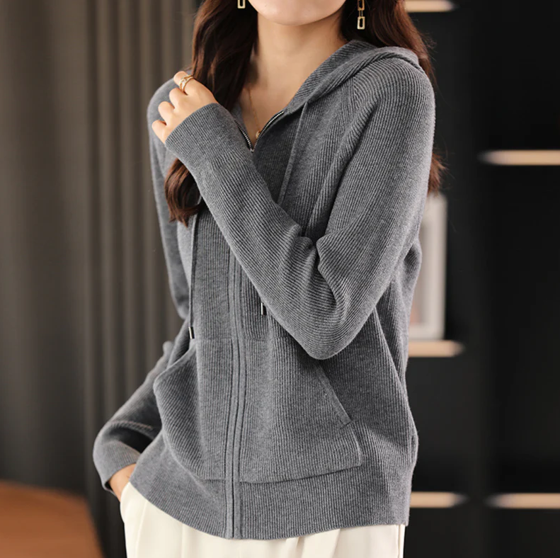 JENICA | LÄSSIGER KAPUZENPULLI STRICKJACKE