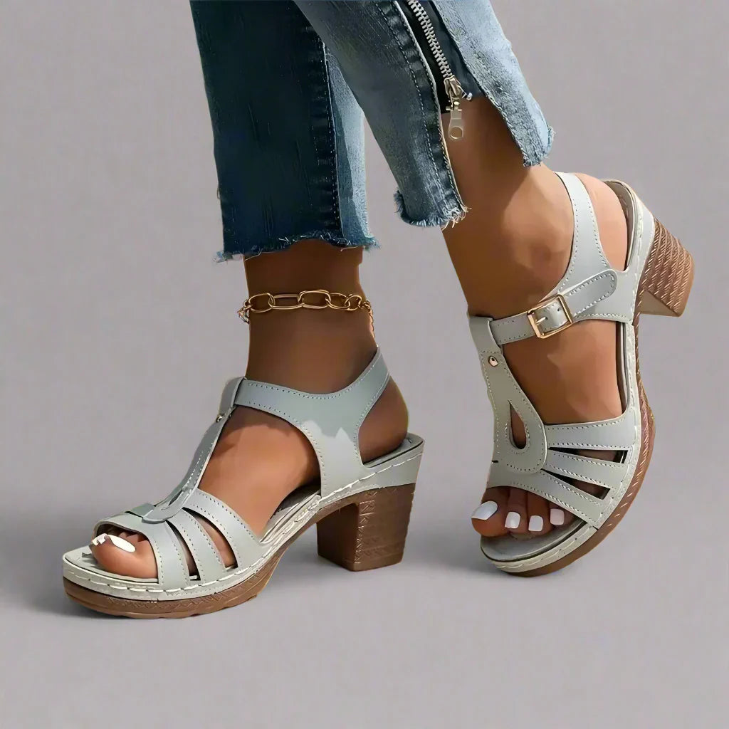 Irma | Orthopädische Sandalen mit Absatz