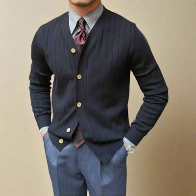 RAPHAELO VINIA ITALIENISCHE STRICKJACKE