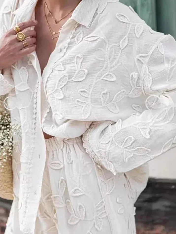 Zweiteiler-Set | Florale Stickerei | Lässig & Charmant