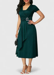Clara | Zeitloses Midi-Kleid mit elegantem Komfort – Grün