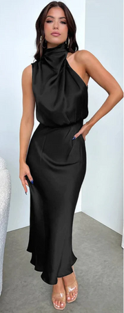 Luna - Maxikleid mit Drapierung – Schwarz