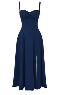 Blumiges bustierkleid mit mittlerer taille