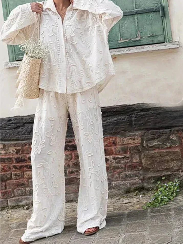 Zweiteiler-Set | Florale Stickerei | Lässig & Charmant