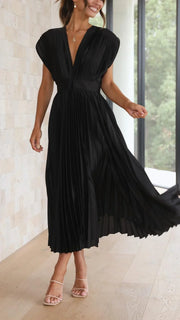 Maria – Elegantes Damen Plisseekleid – Schwarz