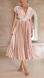 Maria – Elegantes Damen Plisseekleid – Champagner