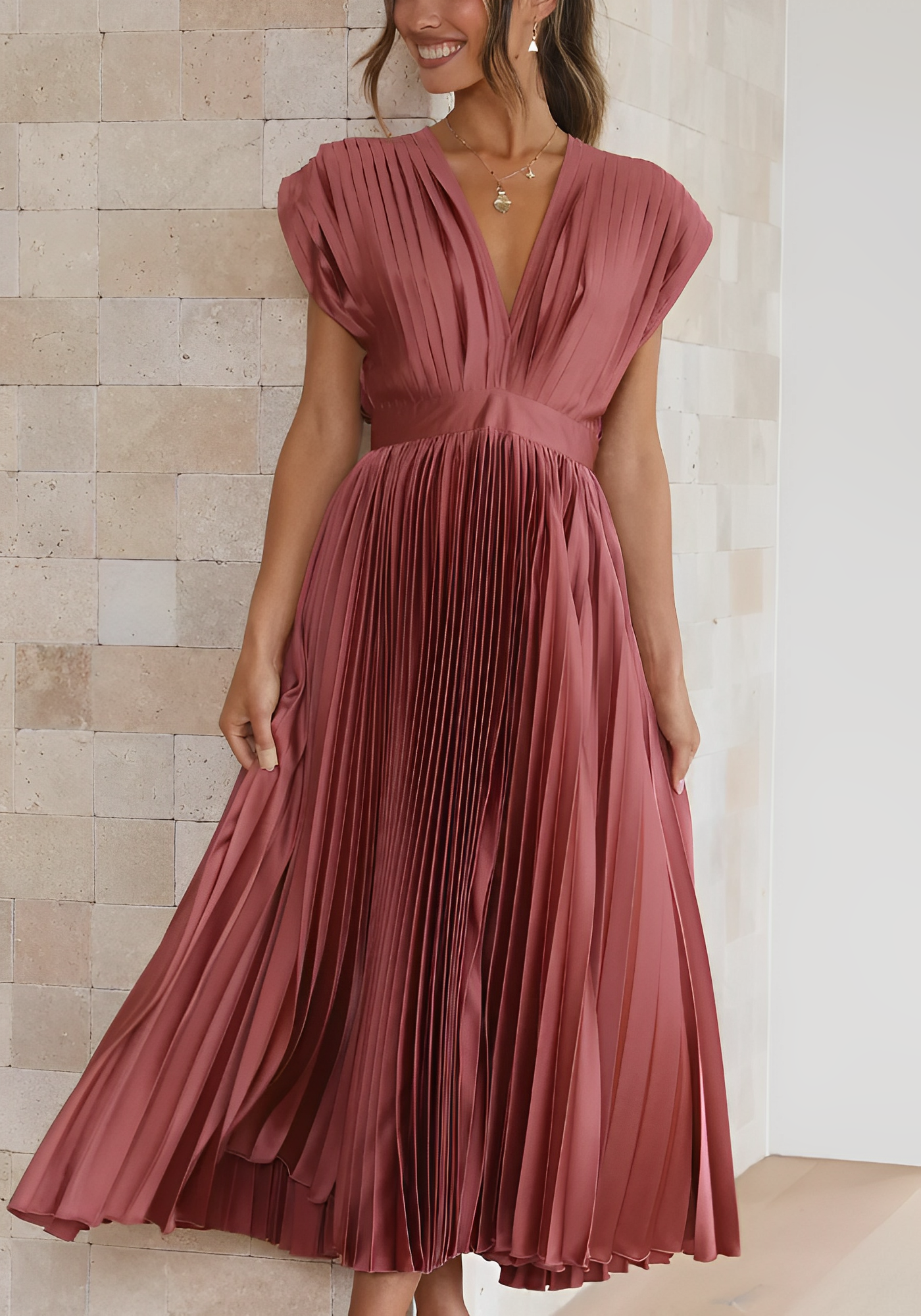 Isolde - Elegantes plissiertes Maxikleid