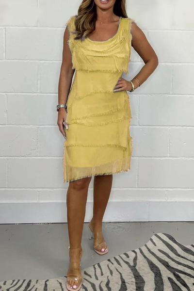 Kleid mit Fransen | Ärmellos | Modern und Feminin