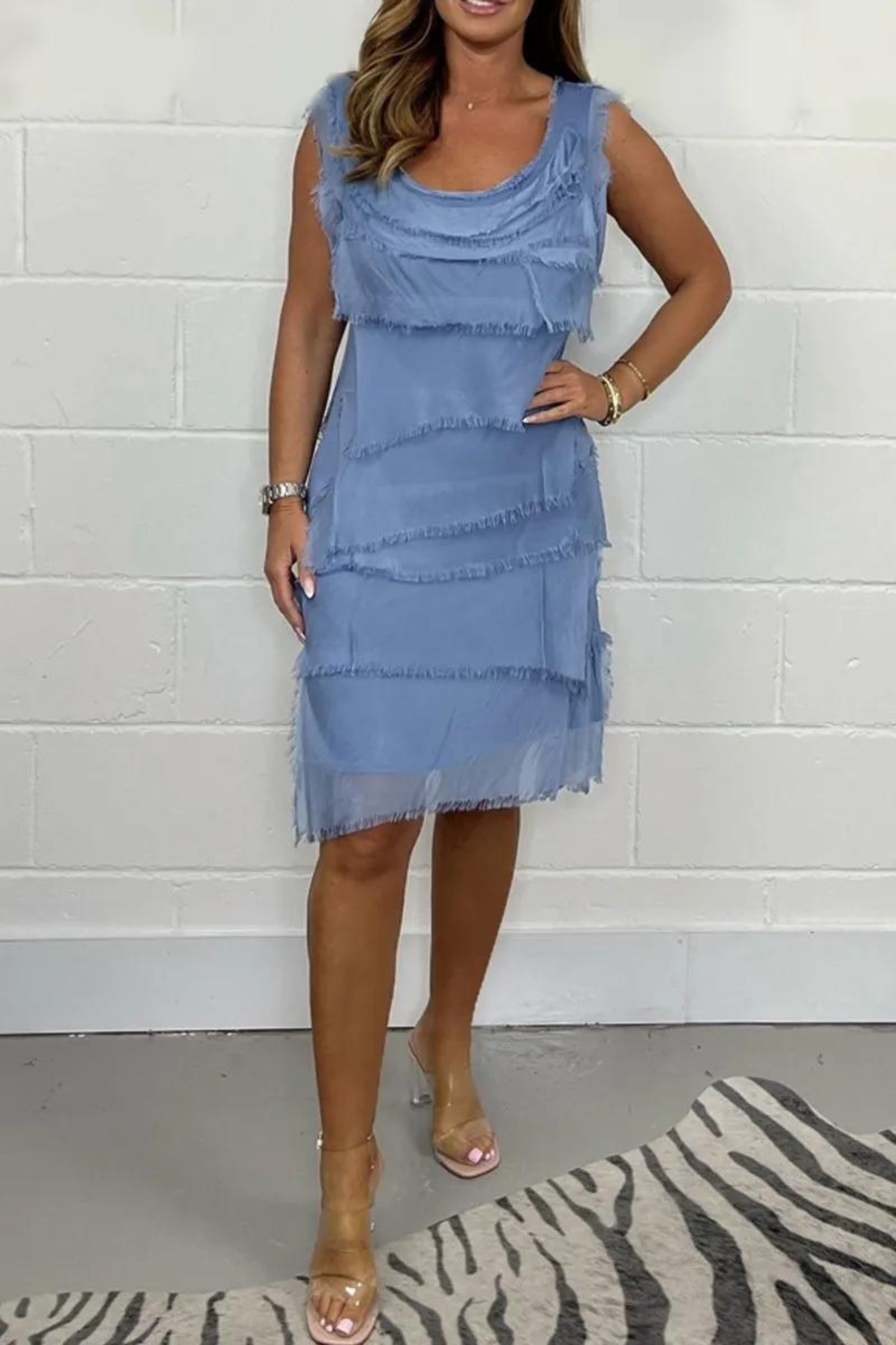 Kleid mit Fransen | Ärmellos | Modern und Feminin