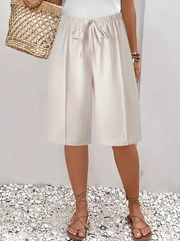 Abriella - Soft-Touch Sommer-Shorts – Weiß