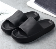 Badslipper für Damen und Herren mit dicker Sohle – SCHWARZ