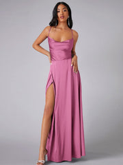 Elegantes Maxikleid für Damen – Sommerliches Kleid mit Schlitz für besondere Anlässe – Dunkelrosa