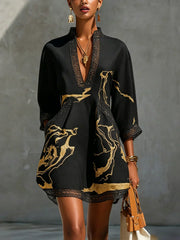 Sidonia - Luxuriöses A-Linien-Kleid mit Marmorprint – Schwarz