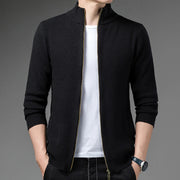 Julian | Elegante und Moderne Herren Strickstrickjacke – Schwarz