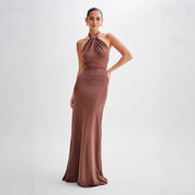 Adrianna | Damen Maxi Halterkleid – Elegantes Halter Sommerkleid Hochzeit & Abend 2026 – Braun