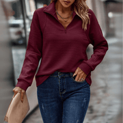 Almeke | Damen Gerippter Pullover mit Reißverschluss – Rot