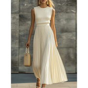 Bernadette | Damen Creme Maxikleid Plissee Stilvoll – Creme