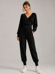 Adelyra - Geripptes Loungewear-Set (zweiteilig) – Schwarz
