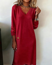 Galenique - Legeres Strickkleid mit V-Ausschnitt – Rot