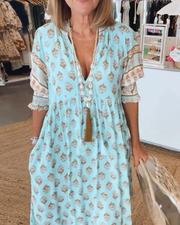Elena | Leichtes Sommerkleid mit elegantem Schnitt – Hellblau