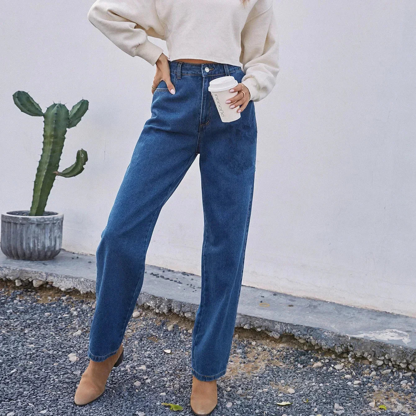 Damen Jeans im Mom-Style in Dunkelblau
