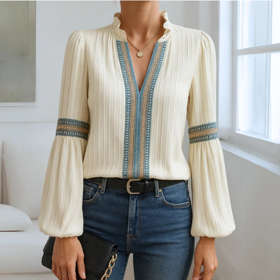 Damenbluse mit V-Ausschnitt und Spitzenakzenten