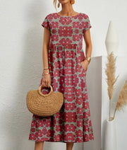 Clara | Leichtes Kleid mit elegantem Blumenmuster – Rot