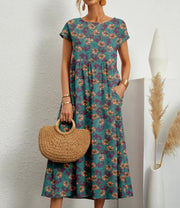 Clara | Leichtes Kleid mit elegantem Blumenmuster – Blau