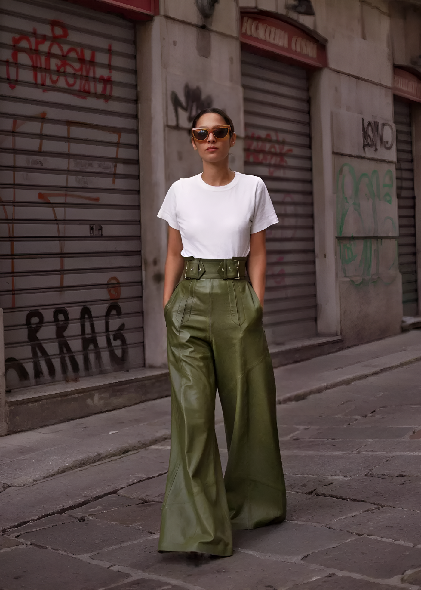 Weite Kunstlederhose | High-Waist mit Gürtel | Moderner Look