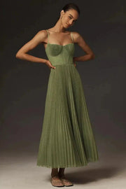 Elegantes Plissee Maxikleid Trägerlos – Grün