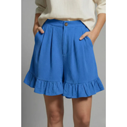 Enya | Damen Shorts Mit Rüschen Saum Für Urlaub – Hellblau