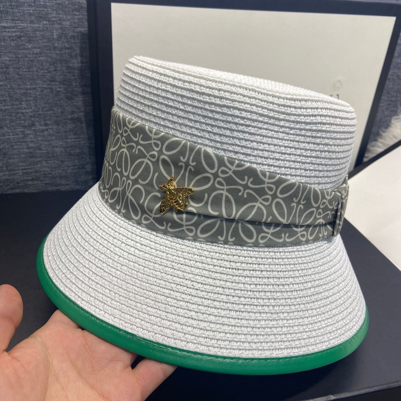 Eleganter Damen-Sommerhut mit Schleifendetail – RibbonShade