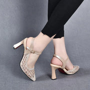 Delyse - Hochwertige Blockabsatz-Pumps – Gold