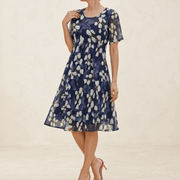 Genevora - Luftiges Midi-Blumenkleid – Marineblau Floral