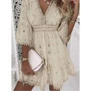 Gisa | Romantisches Boho Mini-Sommerkleid mit Spitze – Beige