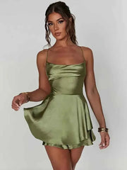 Giulia – Satin Look Minikleid mit Spaghettiträgern und Volant-Rock – Grün