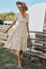 Lisa | Sommerkleid mit elegantem, luftigen Schnitt – Khaki