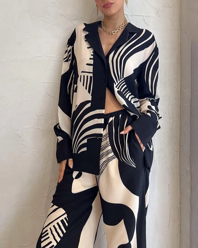 Gisberta | Lässiges zweiteiliges Outfit mit schwarz-weißem Muster und lockerer Passform