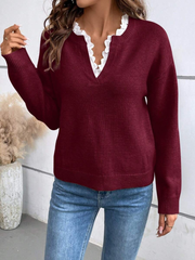 Aloraine - Weicher V-Ausschnitt-Pullover mit Spitzenbesatz – Rot