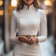 Damenkleid mit Stehkragen und Gürtel | Polyester – Weiß