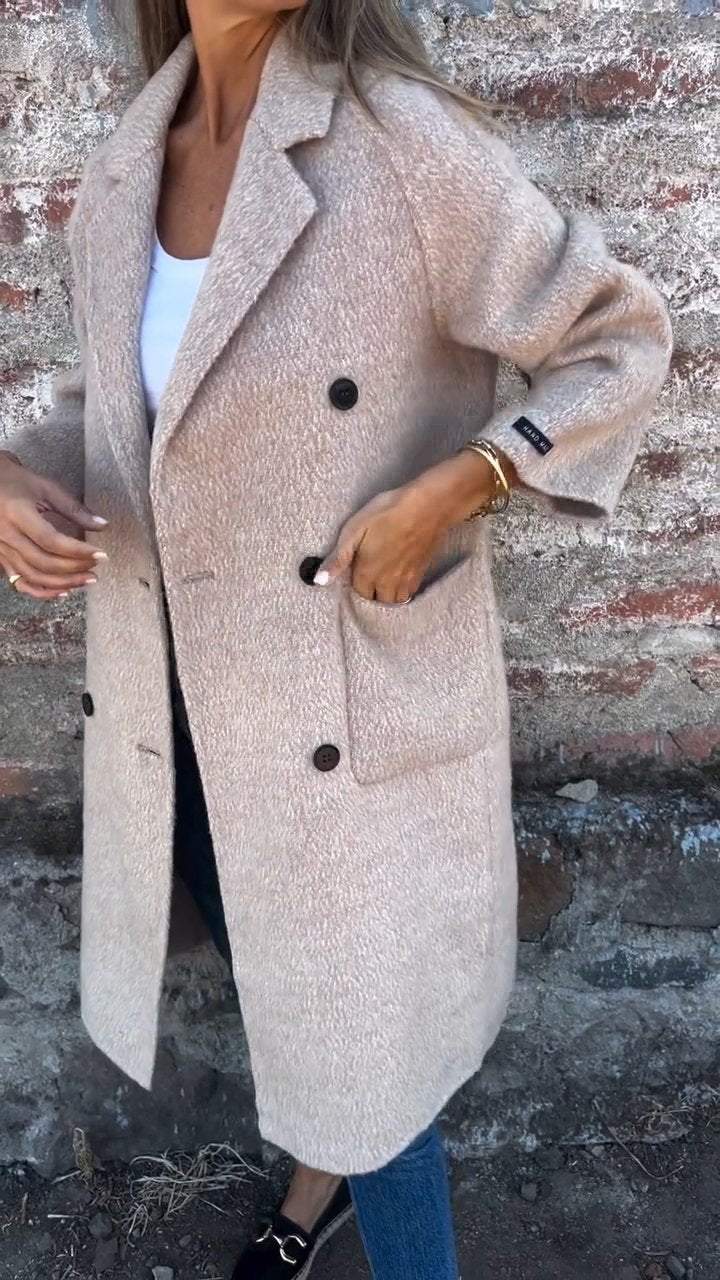 Langer Wollmantel | Doppelreihiger Schnitt | Zeitlose Eleganz