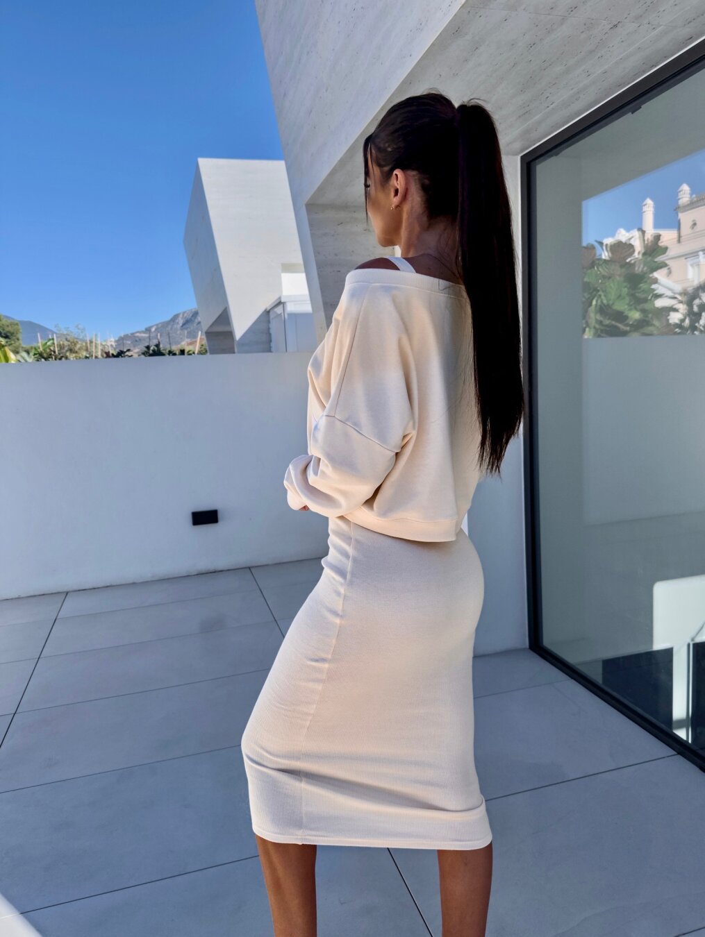 Strick-Zweiteiler mit Top | Oversize Pullover | Figurbetonter Midirock