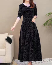 Klassisches Damenkleid mit mittellangen Ärmeln und Allover-Design – Schwarz