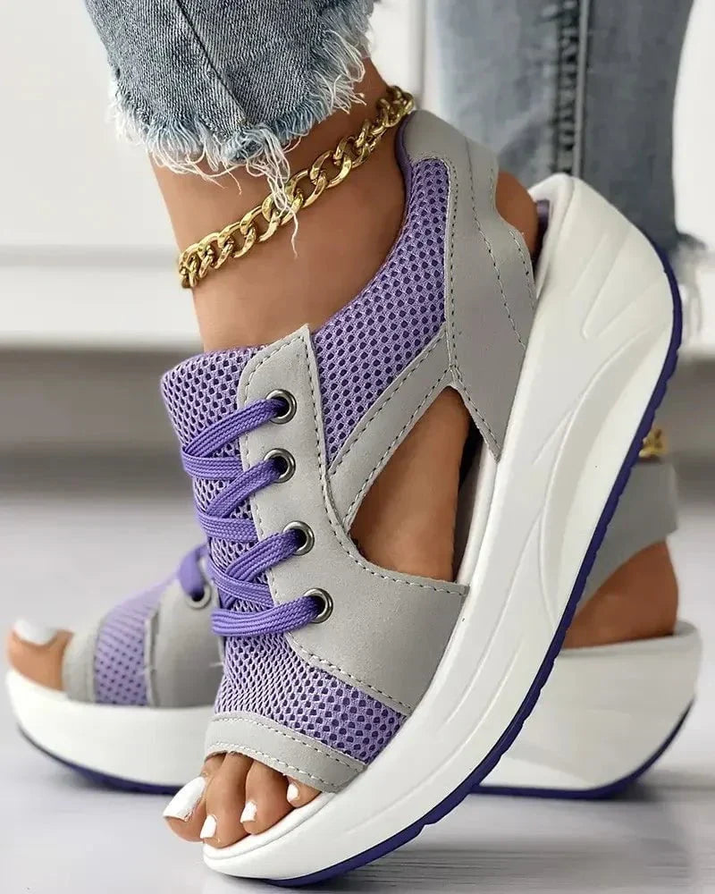 Sneaker-Sandalen mit Cut-Outs | Schnürung & Plateausohle | Sportlich-Luftiger Style