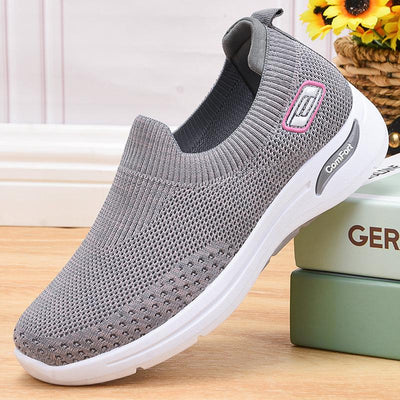 Slip-On Sneakers | Atmungsaktives Strickmaterial | Leicht & Flexibel