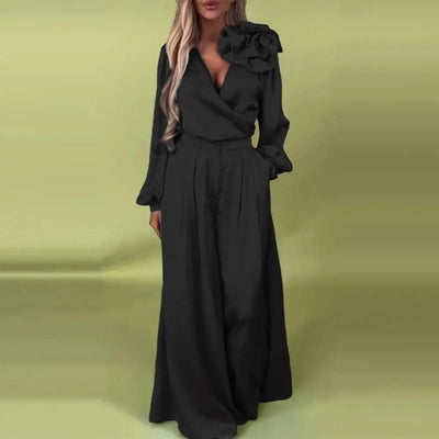 Eleganter Jumpsuit mit Blütendetail | Weiblich & Ausdrucksstark | Perfekt für Events