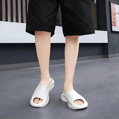 Outdoor-Sportsandalen für Herren – Dämpfende Sohle, Leicht und Stabil für den Sommer - MotionStride™