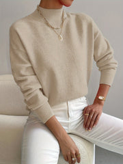 Astra - Locker geschnittener Stehkragen-Strickpullover – Beige